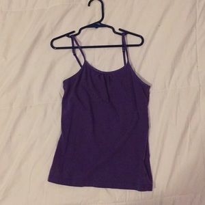 purple tanktop